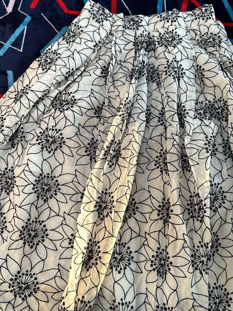 Nice cotton skirt