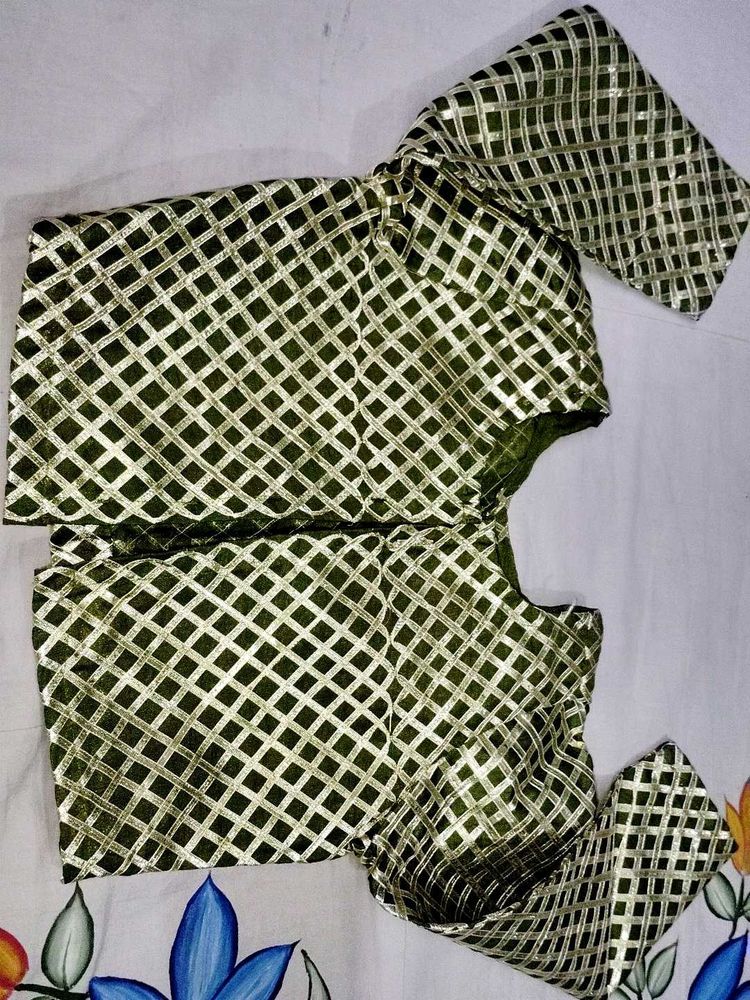 Green &amp; Gold Patterned Blouse