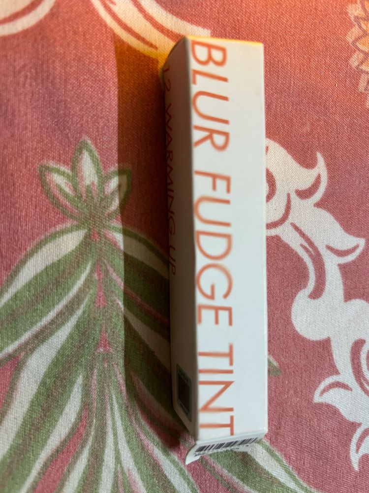 Blur Fudge Tint - Warming Up