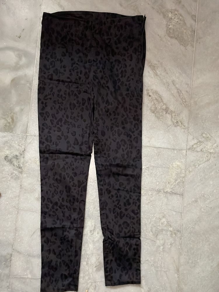 Side Closure Trouser