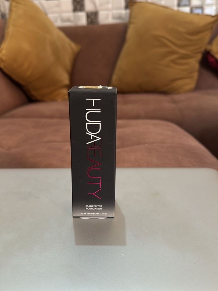 Huda Beauty #FauxFilter Foundation