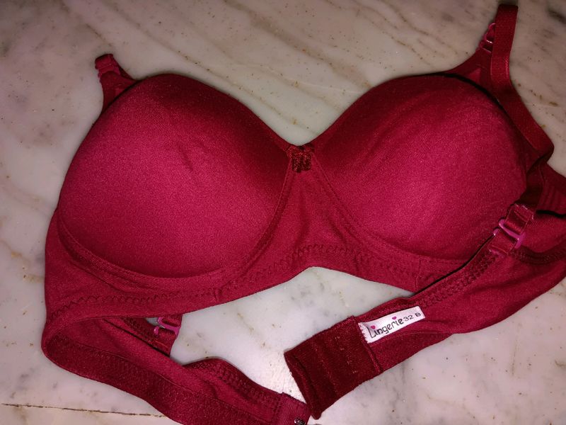 Skybeauty Lingerie Bra Size 32B.( New )
