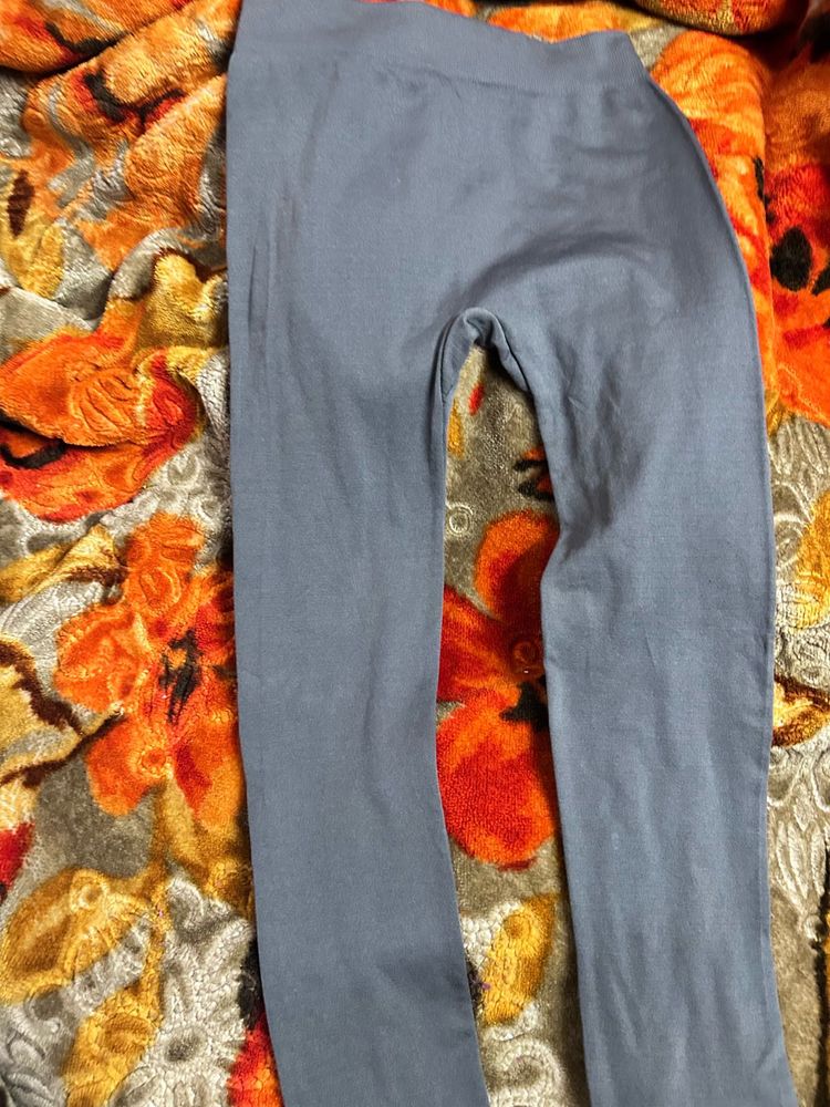 Stylish Gray Leggings