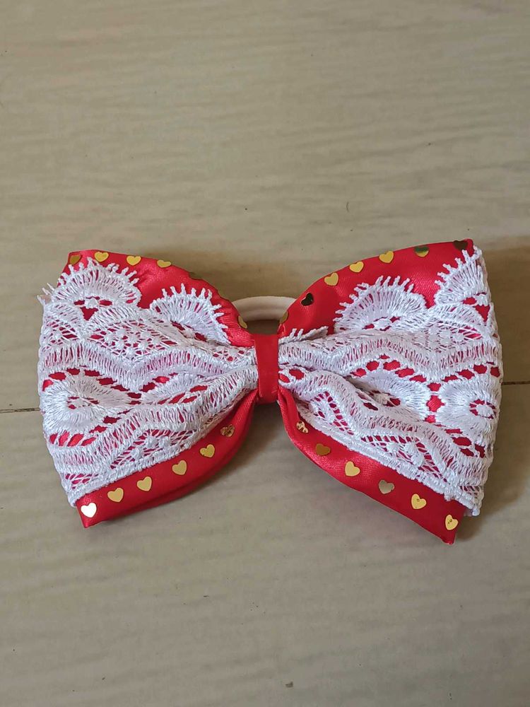 Red &amp; White Lace Bow