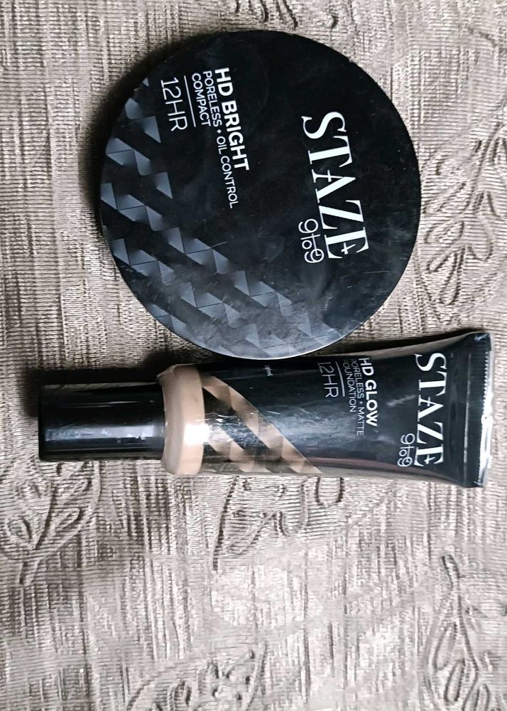 Staze Foundation &amp; Compact Powder