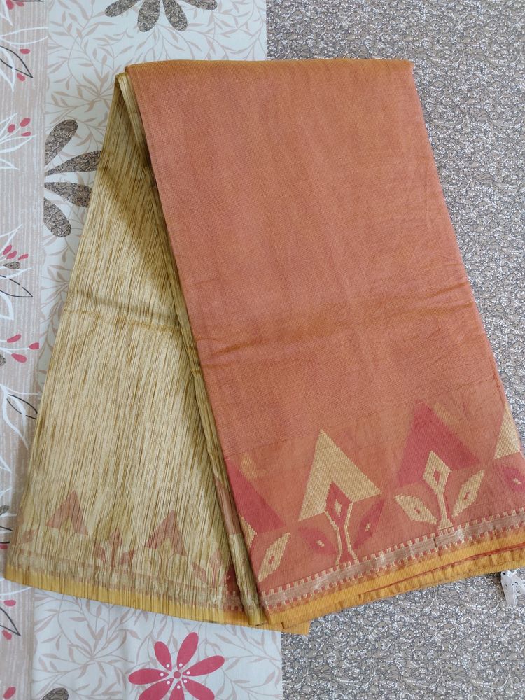 Peach And Beige Dual Tone Supernet Saree