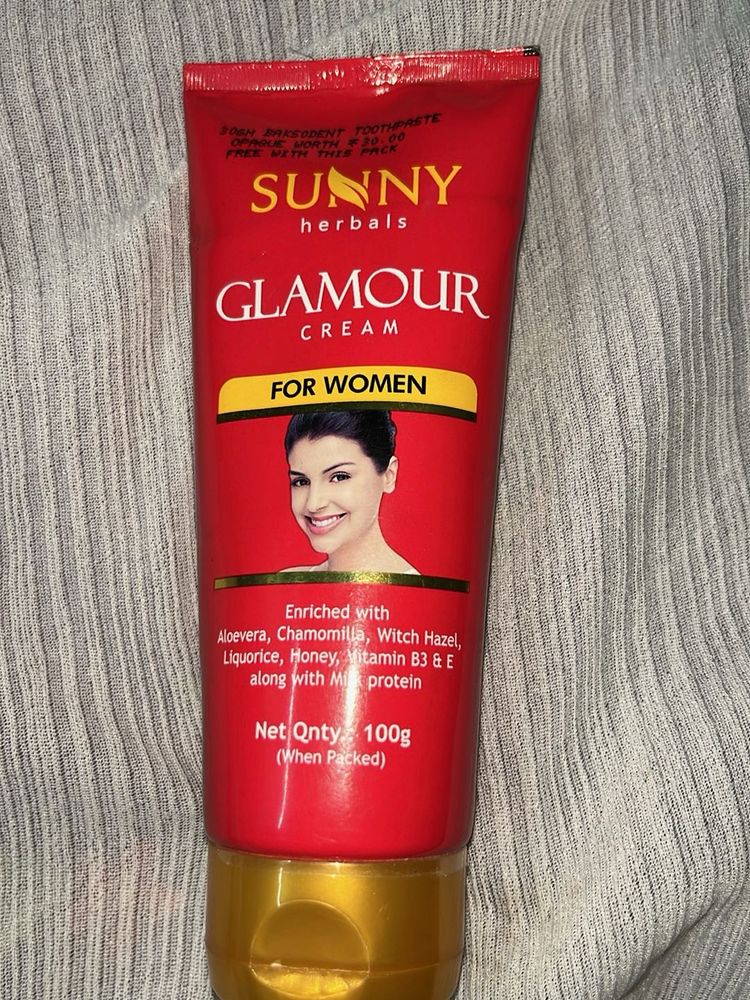 Glamour Cream Which Enhances Beauty