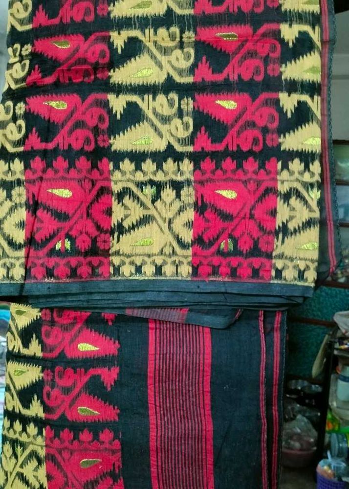 Cotton Dhakai Jamdani Saree.