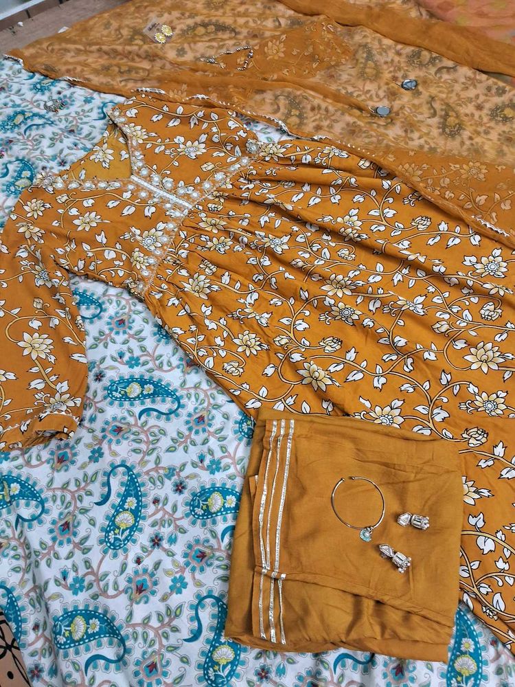 🌻Aesthetic Ethnic Alia 3 Piece Set🌻