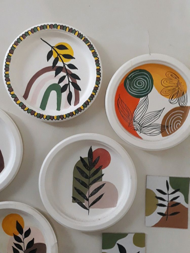 Handmade Wall Decor- Paper Plate Painting