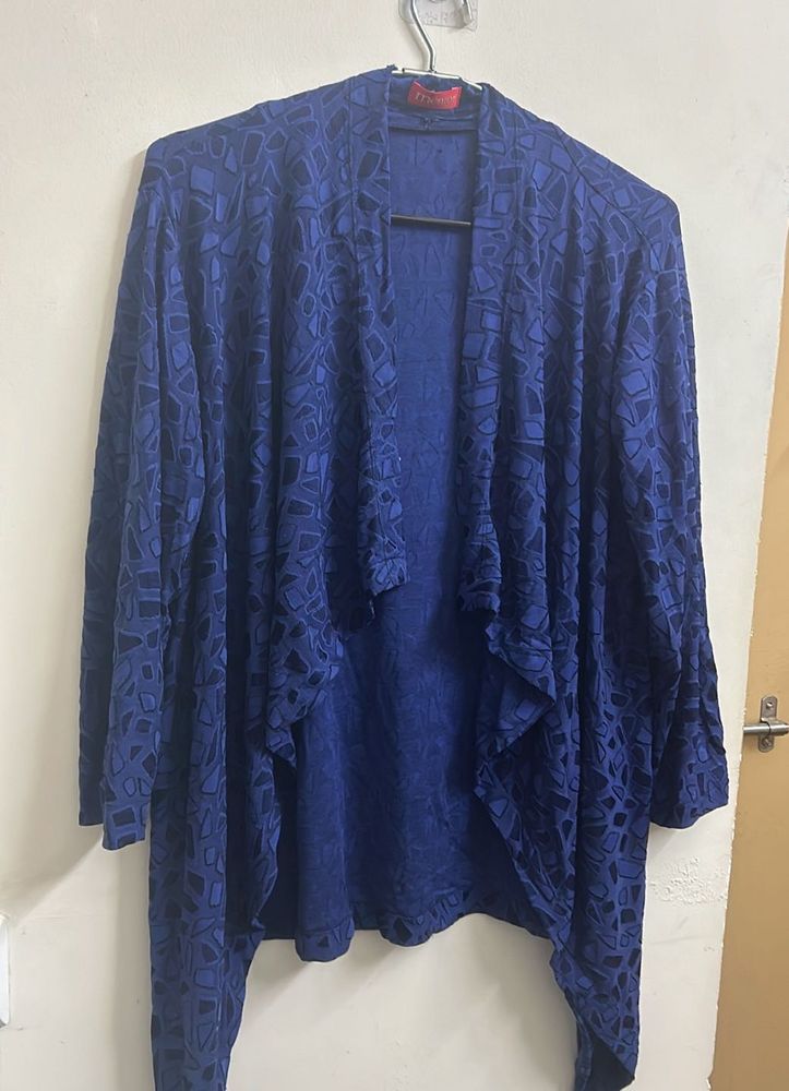 Stylish Blue Patterned Cardigan