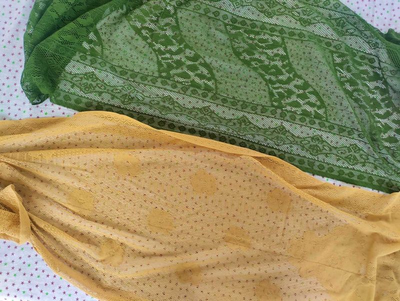 Vintage Scarves - Green &amp; Gold