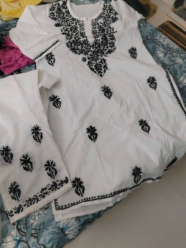 White N Black Lucknowi Plazopair