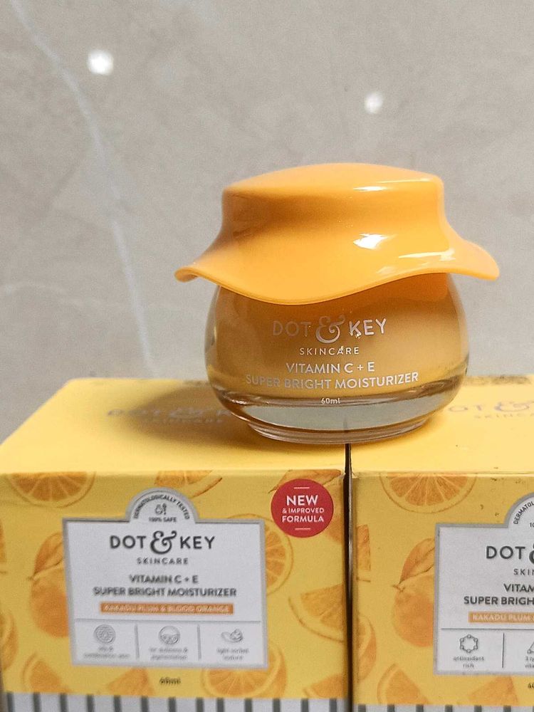 Dot&amp;Key Vitamin C+E  Super Bright Moisturizer