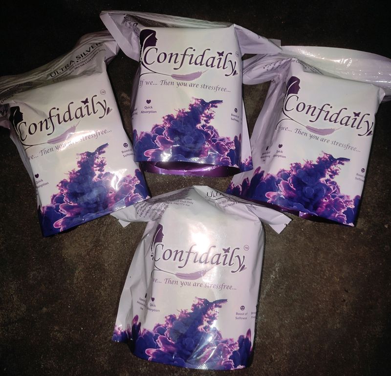 Sanitary Pad Pack Of 4 ( Total 40 Pads)