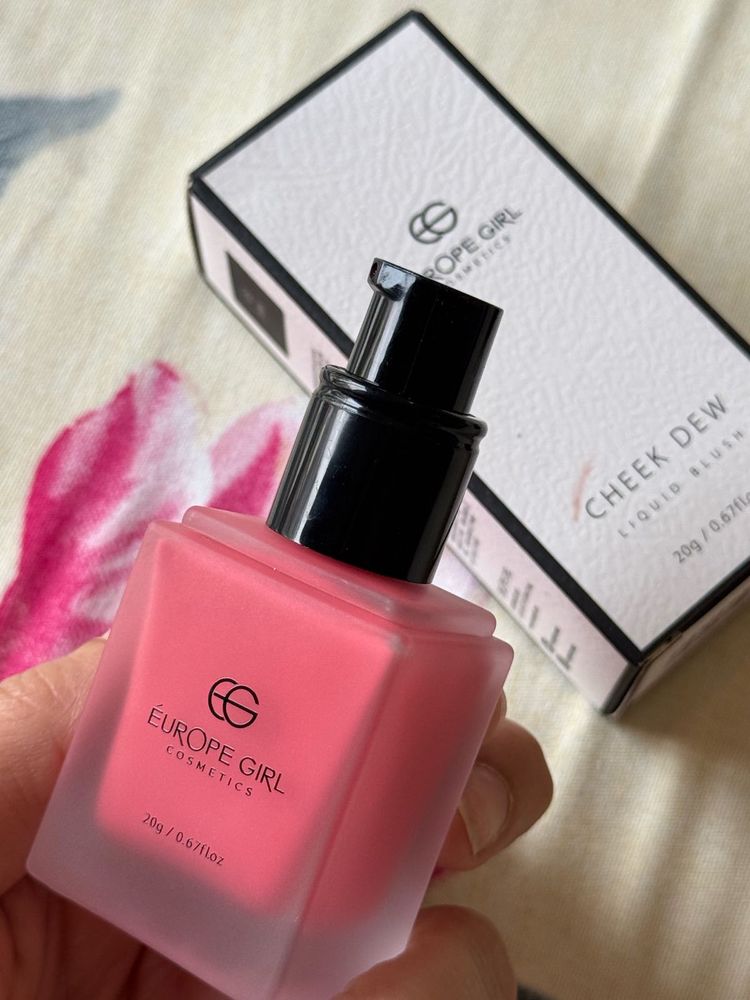 Brand New! EUROPE GIRL CHEEK DEW Liquid Blush
