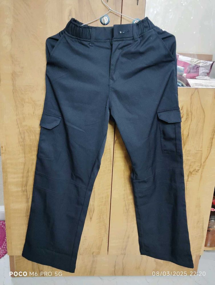 Cargo Pants - Size 24