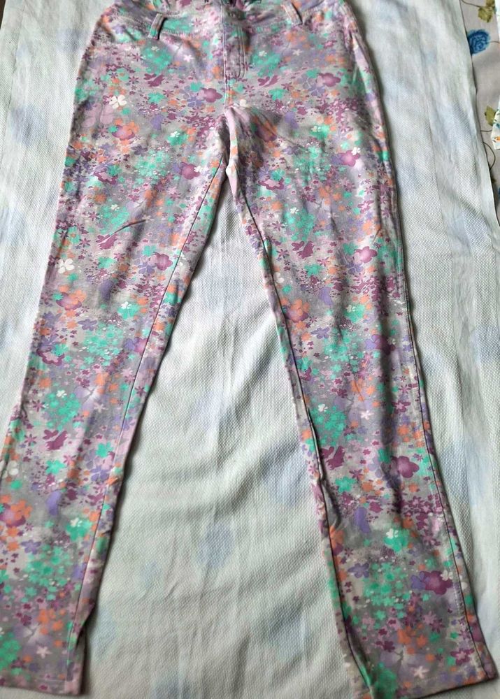 Jeggins with Adjustable Elastic
