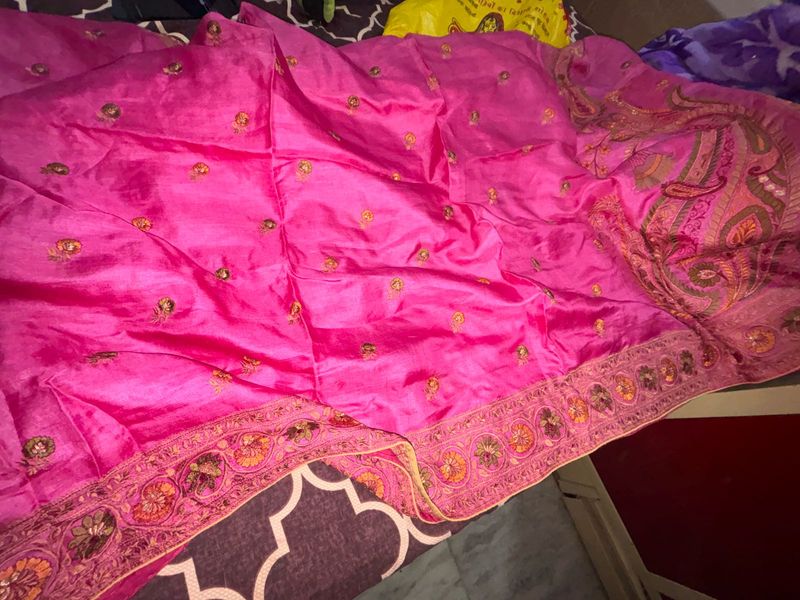 Elegant Pink Saree with Embroidery