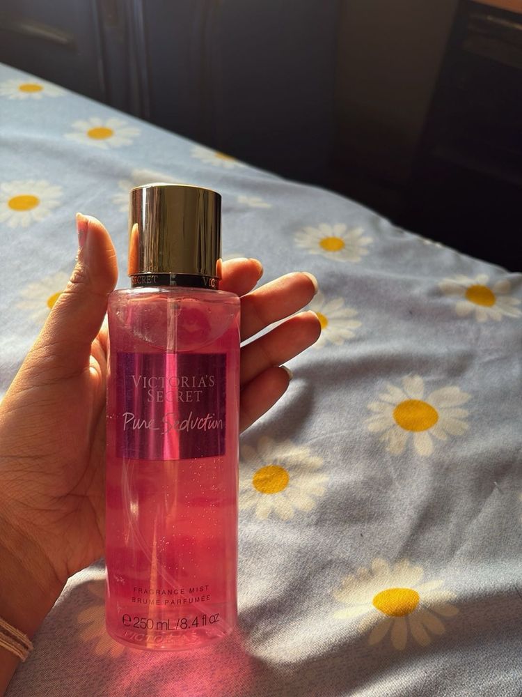 Victoria&#39;s Secret Pure