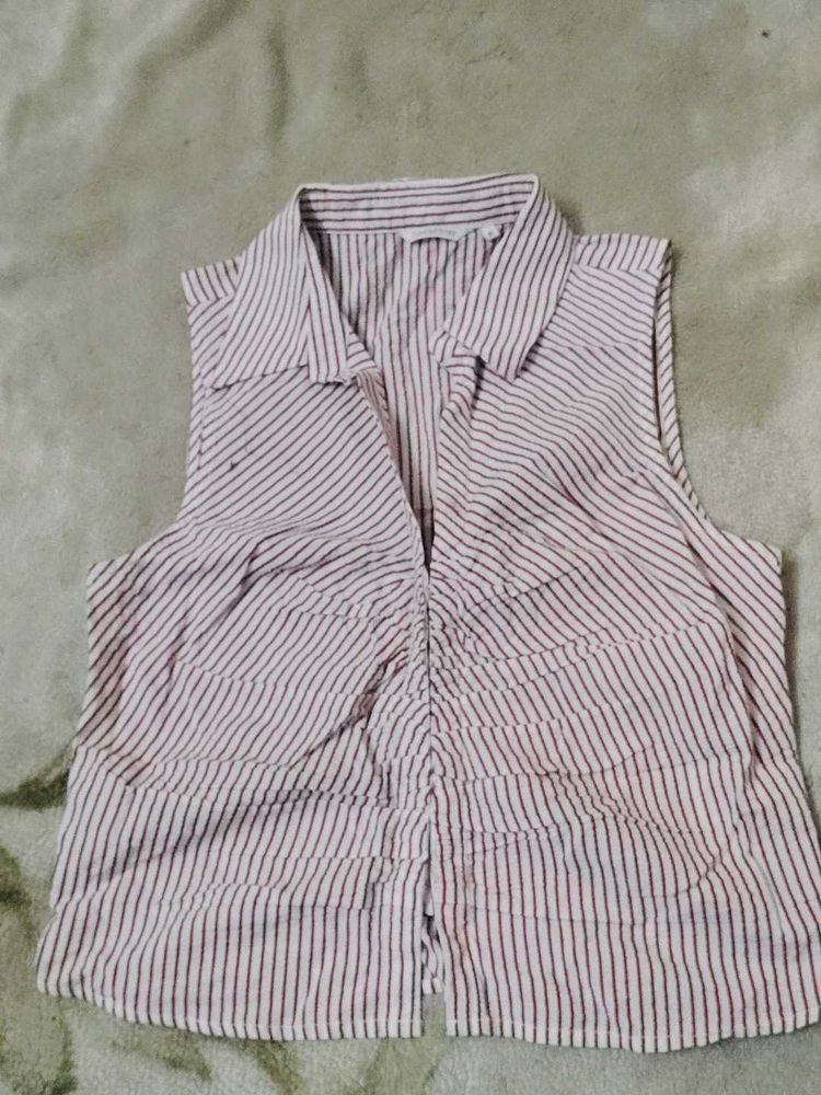 Striped Sleeveless Blouse