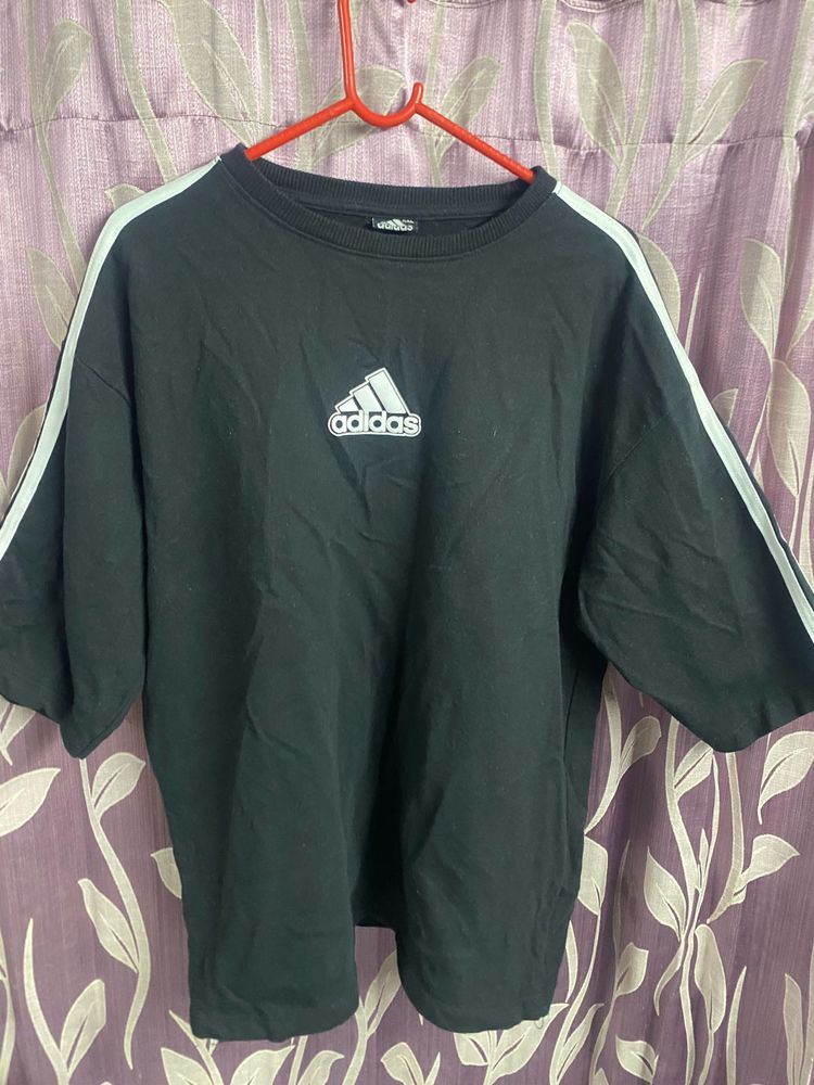 Adidas Black T-Shirt Down Shoulder