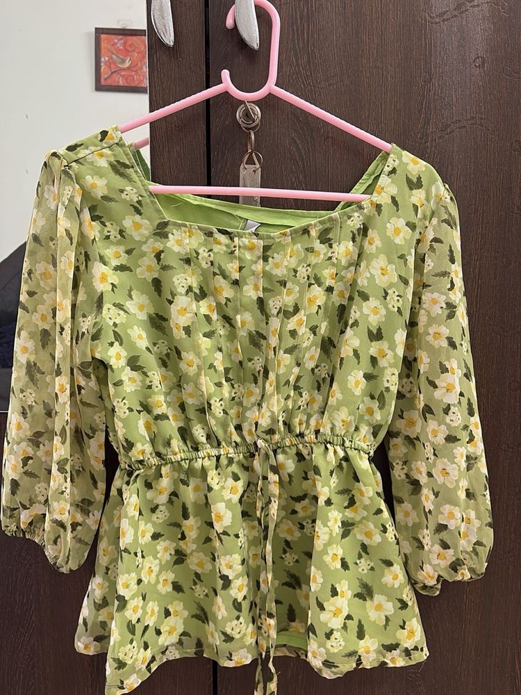 Floral Green Top