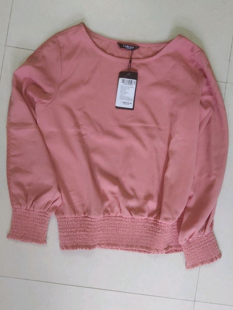 Peach New Top With Tag🍑