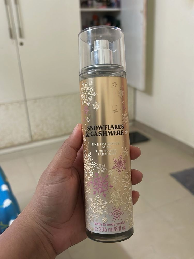 Snowflakes and Cashmere BBW