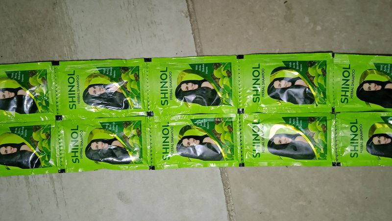 Shampoo For Men And Women