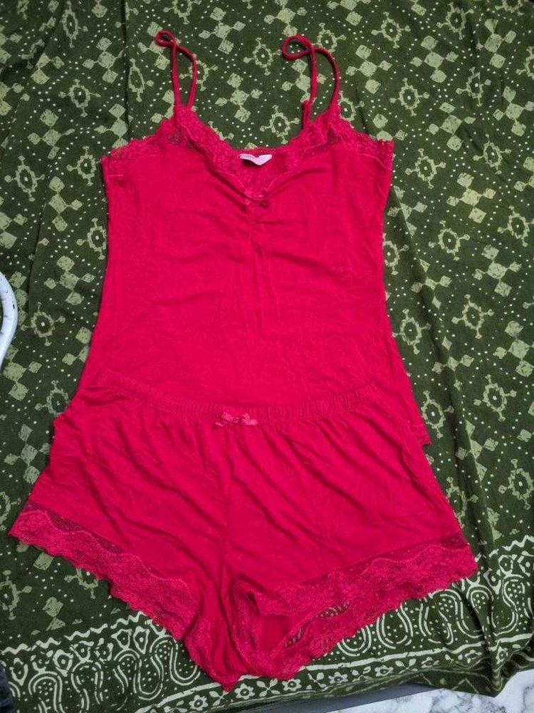 RED LACE PJ