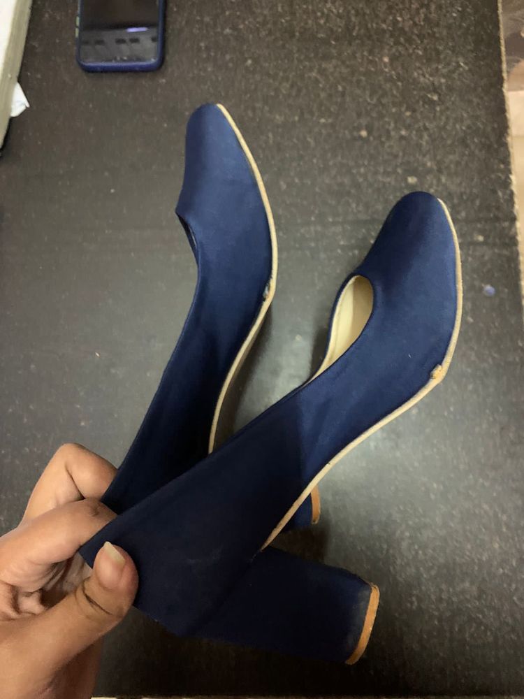 Blue Heels