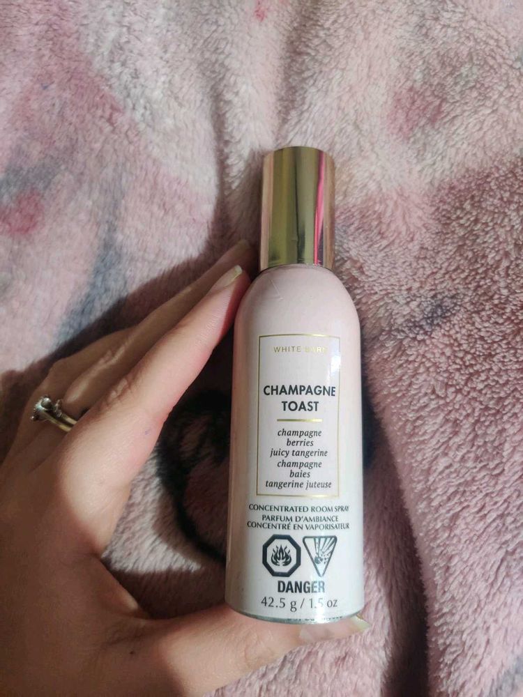 Champagne Toast Spray