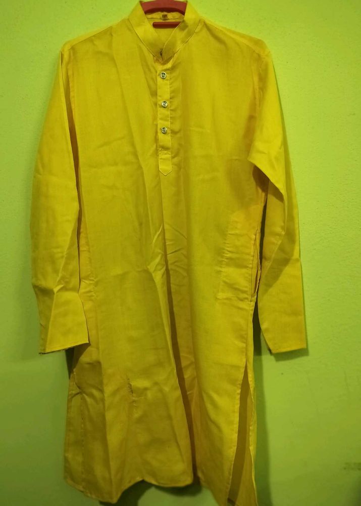 2 MEN Kurta Set