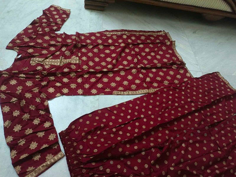 kurti and pant