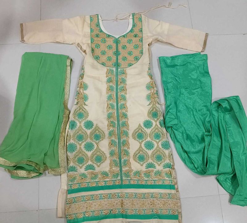 Elegant Salwar Suit