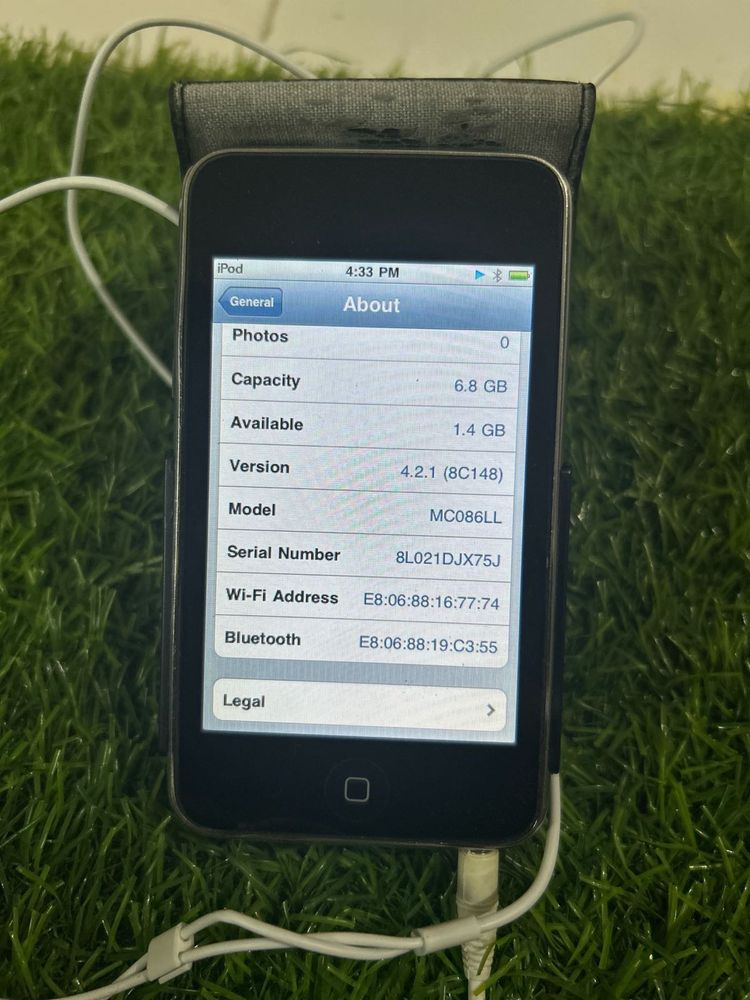 iPod Touch 2nd Generation - 8 GB