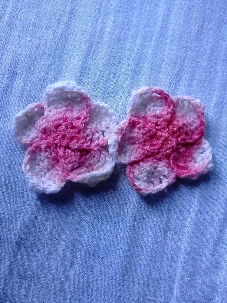 Crochet Flower Appliques (Set of 2)
