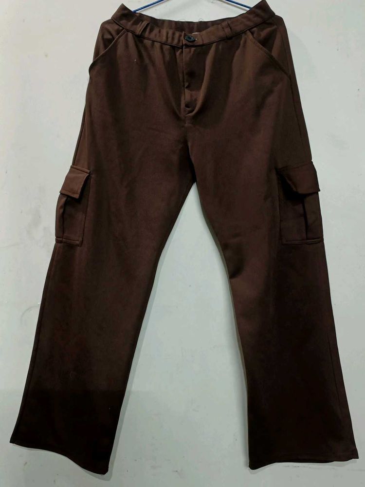 pretty fashionable women Brown trousers