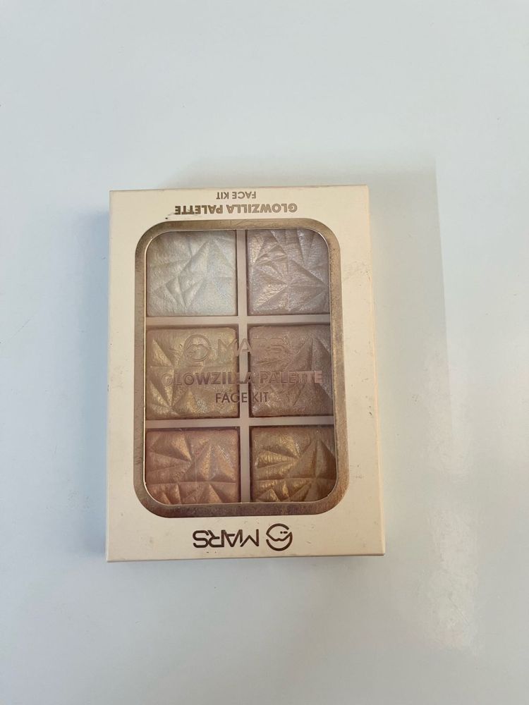 MARS 6 Shade Face Highlighter Palette