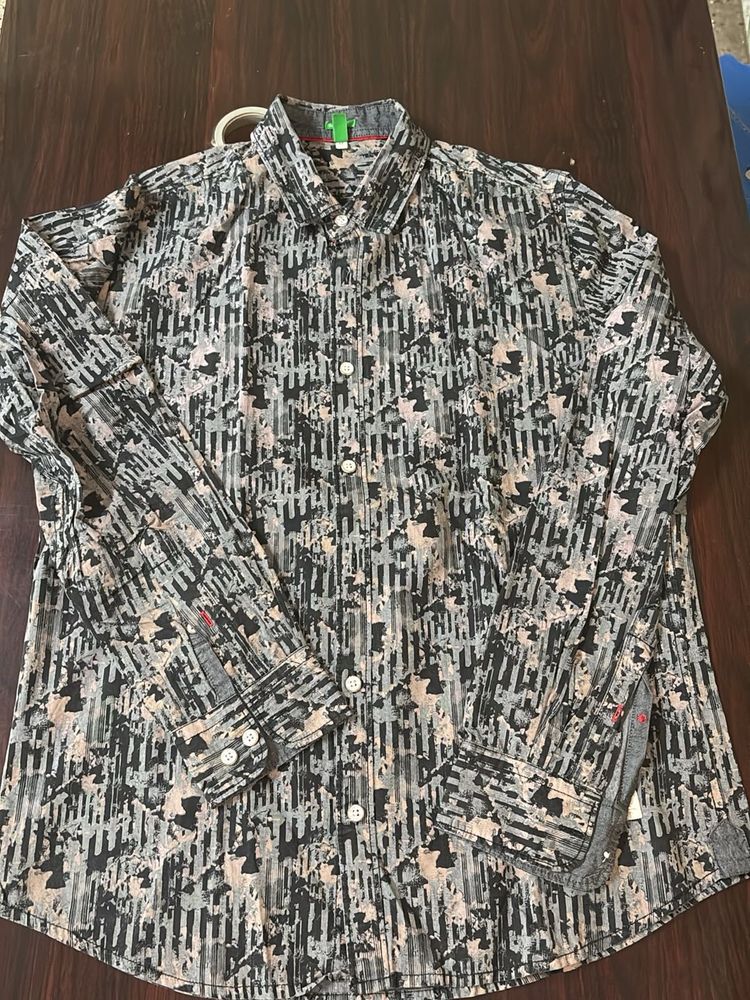UCB —Abstract Print Button-Down Shirt