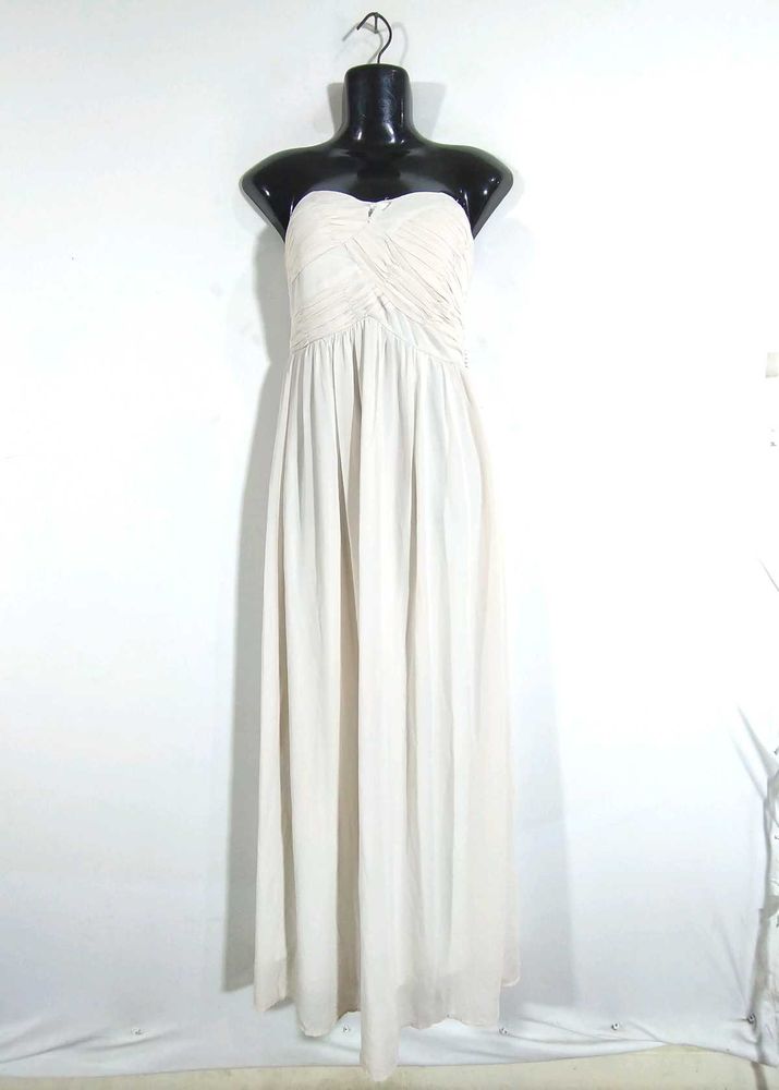 Off White Gown (Women&#39;s)