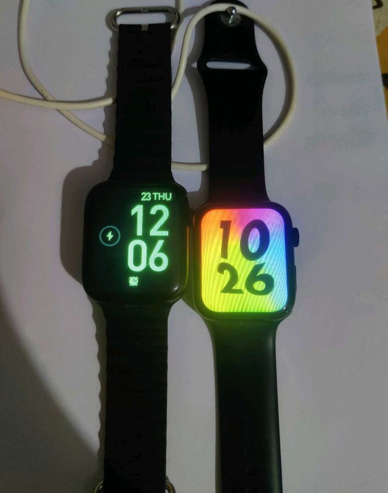 2 SMART WATCHES