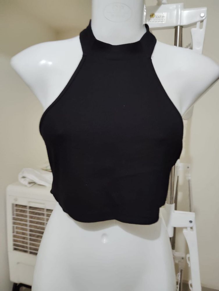 Xs- Black Halter Neck Crop Top