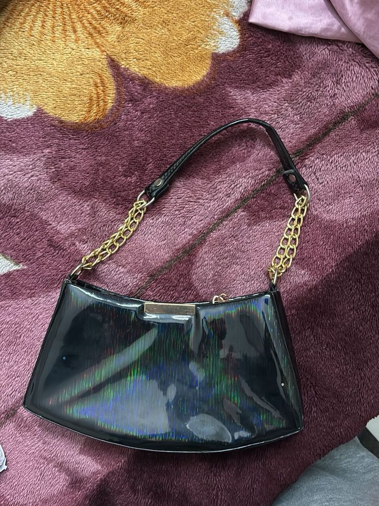 Holographic Chain Shoulder Bag