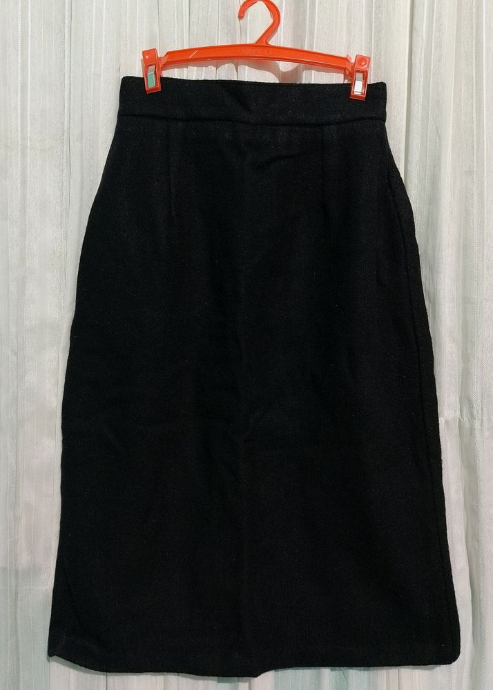 Black Skirt 🖤😍