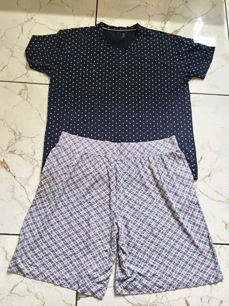 T-Shirt &amp; Shorts Set