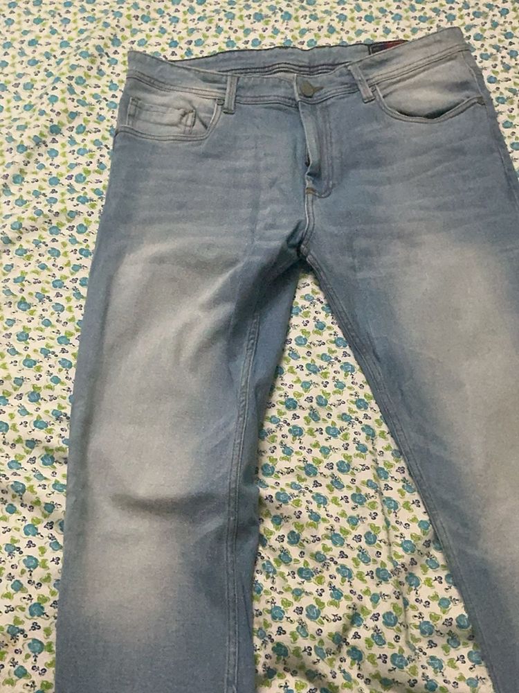 Light Wash Denim Jeans