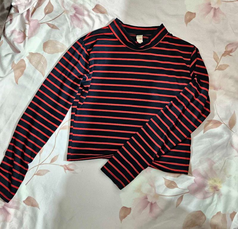 Striped Long Sleeve crop Top