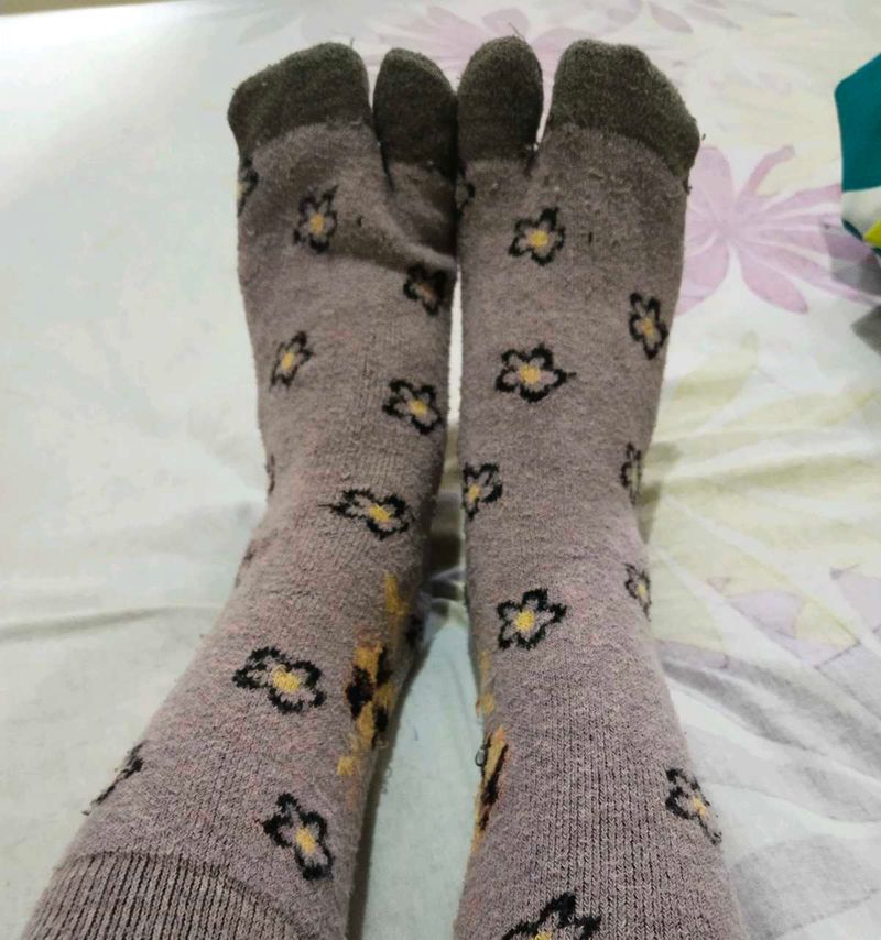 Floral Toe Socks currently in use